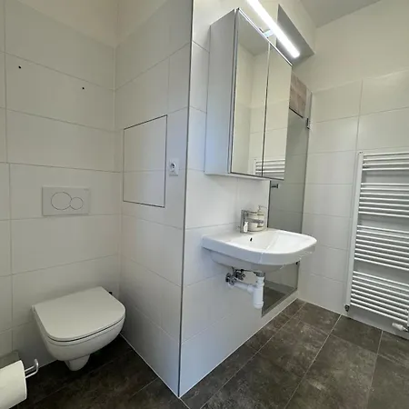 Modern Old Town - Balcony, Coffee, Wifi شقة براتسيلافا