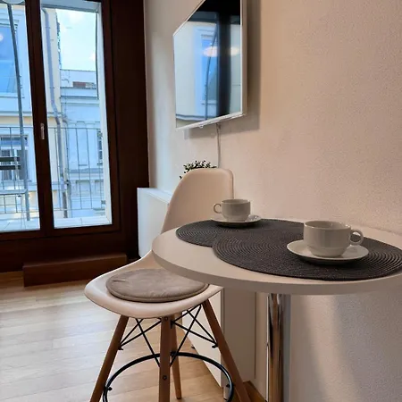 Apartman Modern Old Town - Balcony, Coffee, Wifi