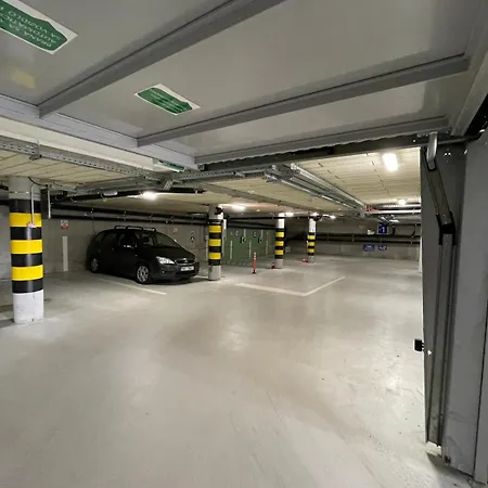 Modern Old Town - Balcony, Coffee, Wifi Lejlighed