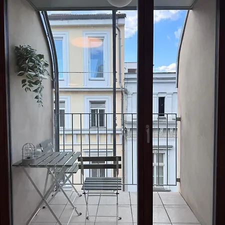 Modern Old Town - Balcony, Coffee, Wifi דירה ברטיסלאבה